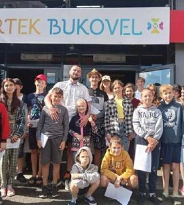 67 вихованців дитячих будинків сімейного типу Полтавщини вирушили в “Артек-Буковель”, – Філіп  Пронін