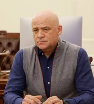 &quot;Відмовлятися від таких історичних постатей — страусина позиція&quot;: Труханов про демонтаж памʼятників Пушкіну та Воронцову