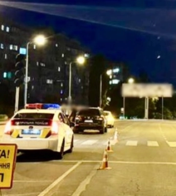 В Одесі автомобіль збив семирічну дівчинку