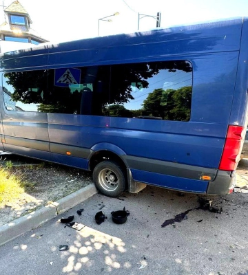 У Рівному внаслідок автопригоди постраждала пасажирка маршрутки