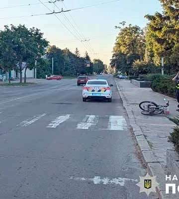 У Полтаві 60-річний водій електровелосипеда збив жінку-велосипедистку