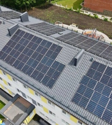 На Тернопільщині для переселенців встановили сонячну електростанцію