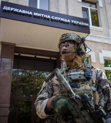 Кому платили регіональні митниці данину в Києві
