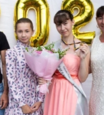 Випускниця з Вараша — єдина на Рівненщині склала тест з біології на 200 балів