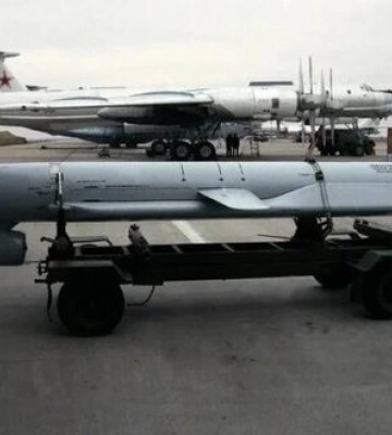 Російська ракета Х-101, яка вдарила по &quot;Охматдиту&quot;, містила деталі іноземного виробництва, - FT