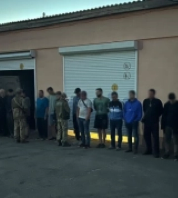 На зерновозі та пішки: на Одещині затримали 23 чоловіків, які намагалися потрапити до Молдови