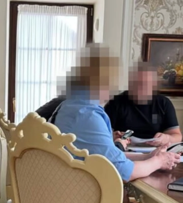 Суд оприлюднив список арештованого майна Медведчука і Козака на Львівщині