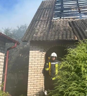 На Волині через коротке замикання горів житловий будинок