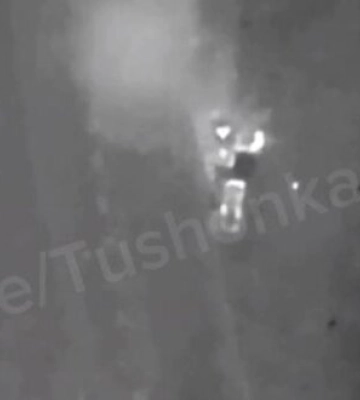 Воїни 93 ОМБр ліквідували окупанта влучним скидом боєприпасу на Бахмутському напрямку. ВIДЕО