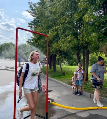 У містах Рівненщини встановили «освіжаючі рамки»