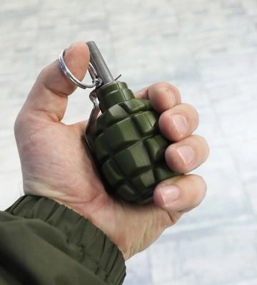 У Львові вибухнула граната біля багатоповерхівки, є загиблий