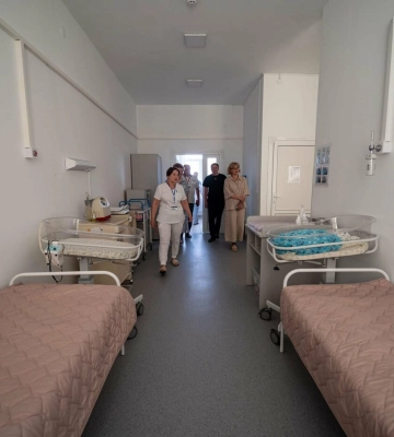 У Львівській обласній клінічній лікарні запрацювало оновлене відділення інтенсивного лікування новонароджених - ФОТО