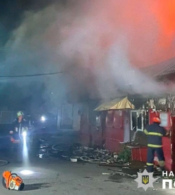 У мікрорайоні Алмазний в Полтаві вночі горіло кафе