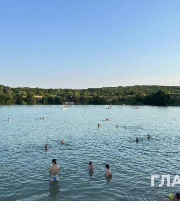 Мінлива хмарність та 39° тепла: прогноз погоди на 12 липня