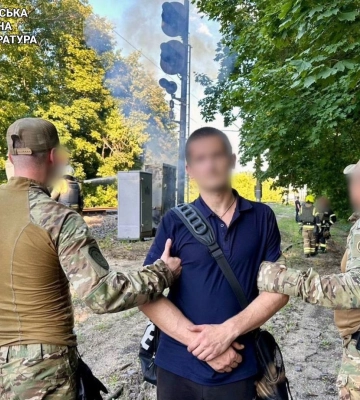 У Харкові піймали ворожого поплічника, який знищував електротехнічне обладнання “Укрзалізниці”