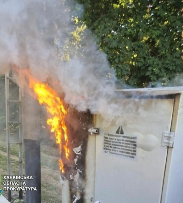 У Харкові затримано диверсанта, який за вказівкою російської спецслужби спалював релейні шафи Укрзалізниці