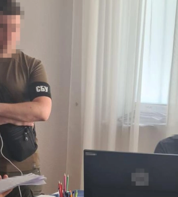 СБУ заявила про затримання на хабарях в.о. заступника глави ГУ Державної податкової служби у Києві