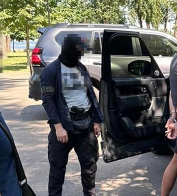 &quot;Доил&quot; столичных предпринимателей: один из главных налоговиков Киева попался на взятке