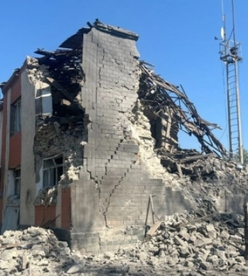 У Торецьку внаслідок обстрілу РФ зруйнована пожежна частина