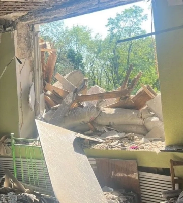 У Торецьку внаслідок обстрілу РФ зруйнована пожежна частина