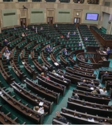 Сейм Польщі визнав геноцидом депортацію кримських татарів