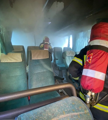 На Львівщині загорівся автобус з дітьми, який здійснював міжнародний рейс