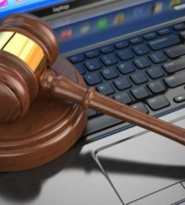 Уряд затвердив умови продажу перших двох об'єктів великої приватизації
