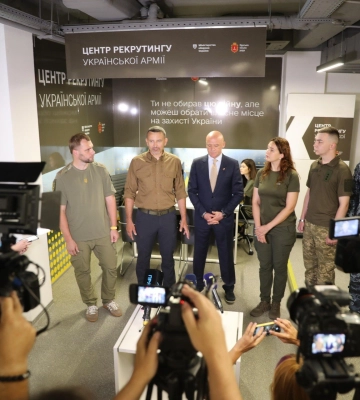 В Одесі відкрився 27 Центр рекрутингу української армії