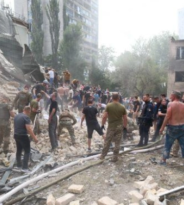 Решено снести два корпуса "Охматдета": в Минздраве представили план восстановления больницы