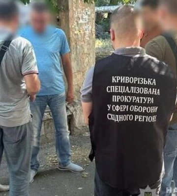 $10 тис. доларів за непридатність до військової служби: на Дніпропетровщині ліквідовано корупційну схему. ФОТОрепортаж