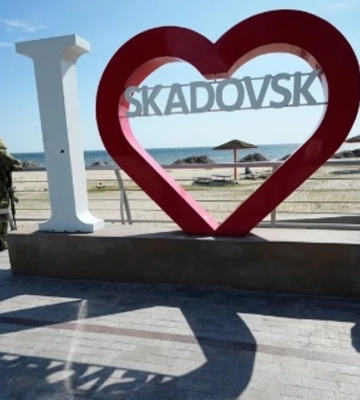 Окупаційна влада ТОТ Херсонщини відправила 59 підлітків до табору Міноборони РФ