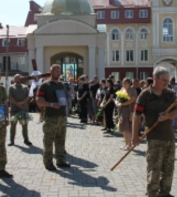 У Луцьку попрощалися із загиблими на Донеччині Юрієм Футалою та Віктором Сіліним 