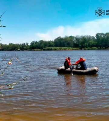 На Дніпропетровщині на ставку потонув чоловік 