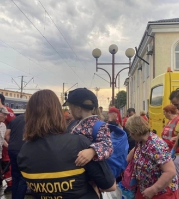 На Волині зустріли евакуаційний потяг з Донеччини 