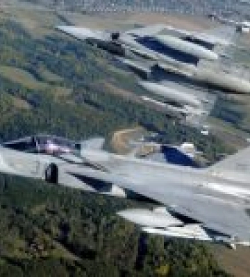 Україна не зупиняла перемовини зі Швецією на рахунок винищувачів Gripen