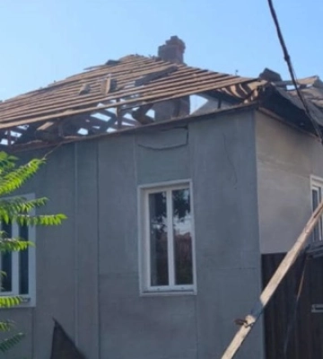 Окупанти пів години  з РСЗВ обстрілювали Білопілля: прокуратура повідомляє про двох поранених