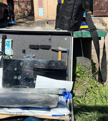 На Житомирщині судитимуть нелюда, який вбив матір та намагався спалити розчленоване тіло. ФОТО