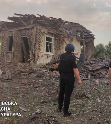 У  Ківшарівці на Харківщині внаслідок російсього удару поранена жінка та пошкоджені будинки