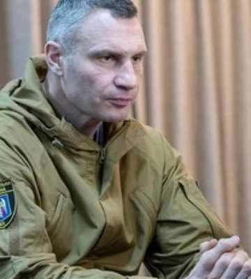 Кличко рассказал, когда запустят движение поездов по обновленной &quot;синей&quot; ветке метро