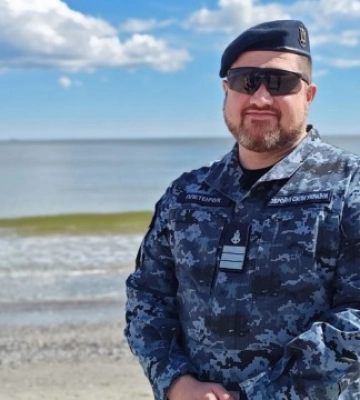 У ВМС України закликали російських туристів їхати геть із Криму