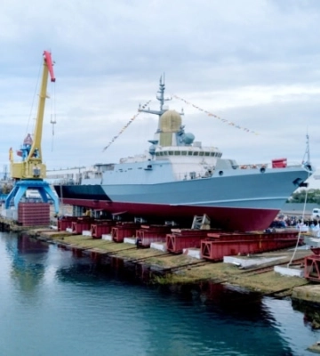 Под атакой ВСУ. Сможет ли Россия достроить десантные корабли в Керчи?