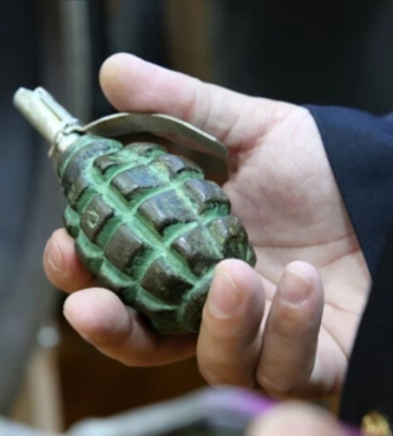 На Львівщині невідомі кинули гранату в будівлю районного військкомату
