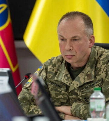 Навіть, якби на місці Сирського був хтось інший, то росіяни все рівно б здійснили прорив на Харківщині, - Зеленський