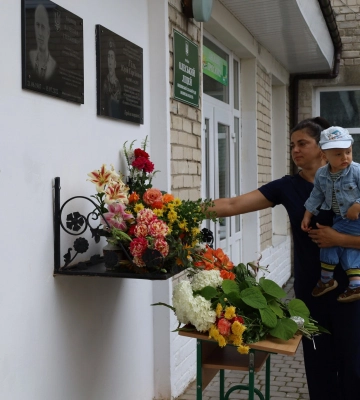 У громаді на Волині відкрили меморіальну дошку загиблому Герою
