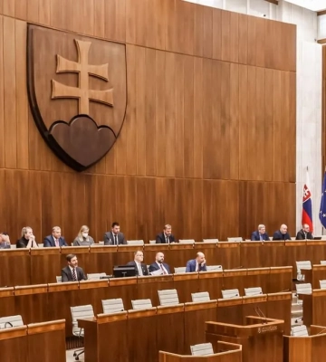 Парламент Словачини не зміг ухвалити резолюцію із засудженням удару РФ по "Охматдиту"
