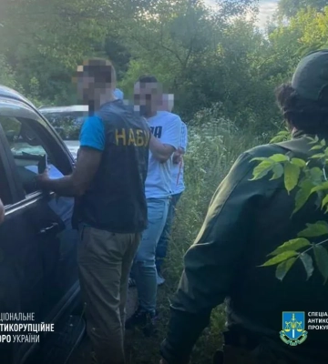 Откат в 3,4 млн гривен за помощь с тендером: нардепу от &quot;Слуги народа&quot; Задорожнему объявлено о подозрении