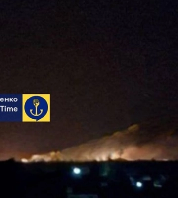 Во временно оккупированном Мариуполе раздавались взрывы, часть города без света – горрада