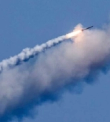 Миколаївщина зазнала ракетної атаки та артилерійських обстрілів