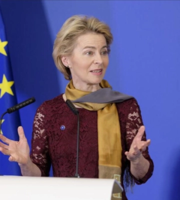 Президентка Єврокомісії скасувала візит комісарів до Угорщини: у Будапешті відреагували