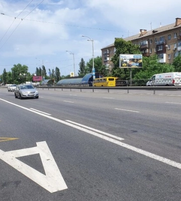 У Києві облаштували три нових смуги для громадського транспорту